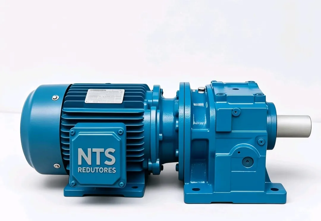 MOTOREDUTOR ENGRENADO HELICOIDAL NTS TR